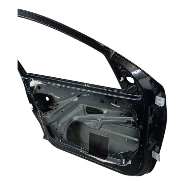 Porta Dianteira Esquerda Peugeot 206 4p 2005 2006 Detalhe Dianteira Esquerdo