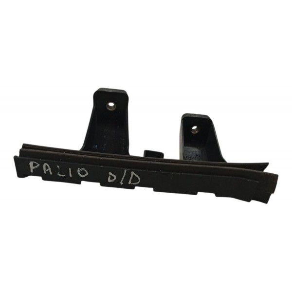 Canaleta Guia Vidro Dianteiro Direito Fiat Palio 2015