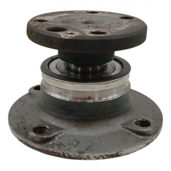 Cubo Roda Traseiro Esquerdo Volkswagen Voyage 1.6 2014 2015