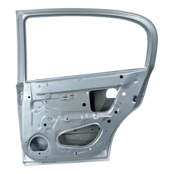 Porta Traseira Direita Gm Astra Hatch 4p 2008 Detalhe Traseira Direito Prateado