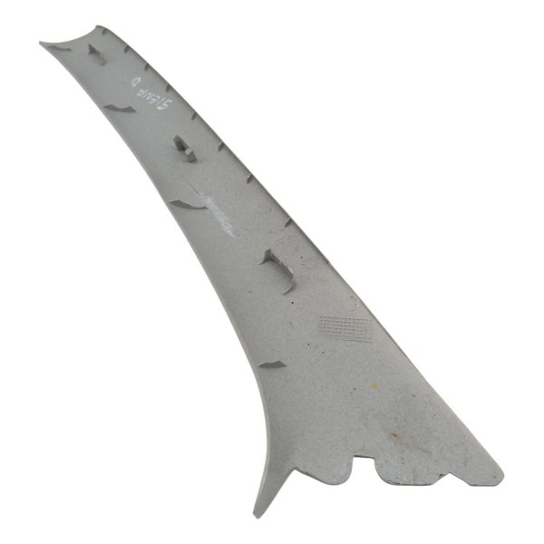 Moldura Direita Coluna Parabrisa Fiat Siena 1.0 2008 Detalhe