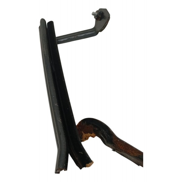 Canaleta Guia Vidro Dianteira Esquerdo Citroen C4 Glx 2013