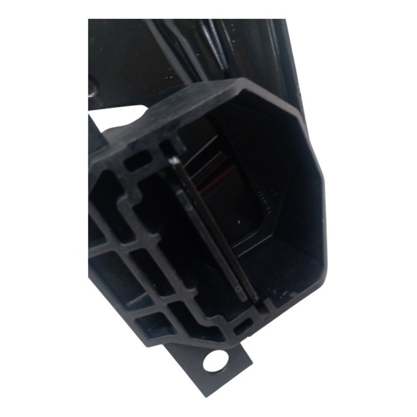 Suporte Direito Radiador Bmw X1 Drive 2.0 S Drive N20 2015