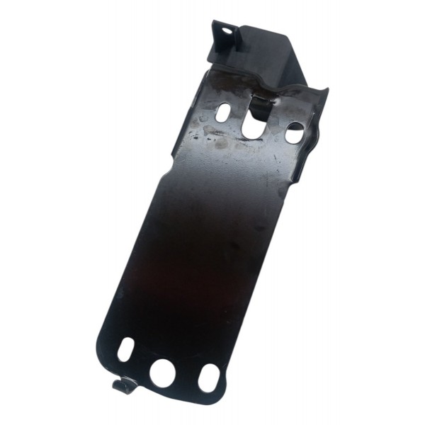 Suporte Esquerdo Radiador Bmw X1 Drive 2.0 S Drive N20 2015