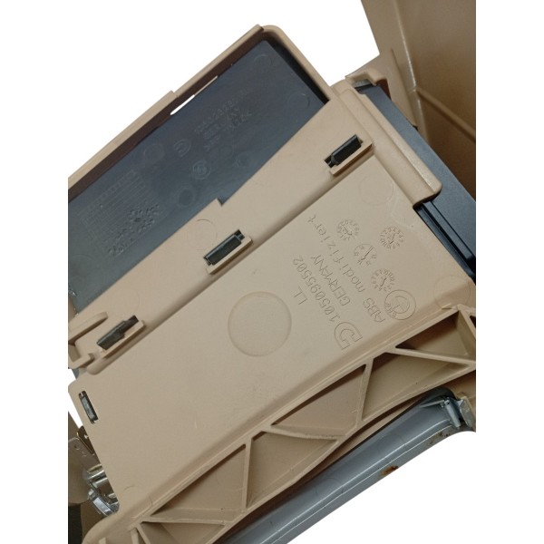 Console Central Porto Copos Bmw X1 S Drive 2.0 2014 2015