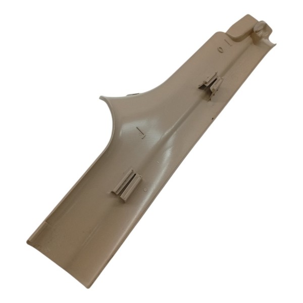 Acabamento Soleira Traseira Direita Bmw X1 S Drive 2.0 2015 Bege