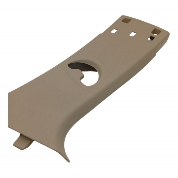 Moldura Inferior Coluna Direita Bmw X1 S Drive 2.0 N20 2015