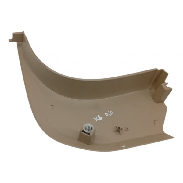 Acabamento Soleira Porta Dianteira Direita Bmw X1 S 2015 Bege