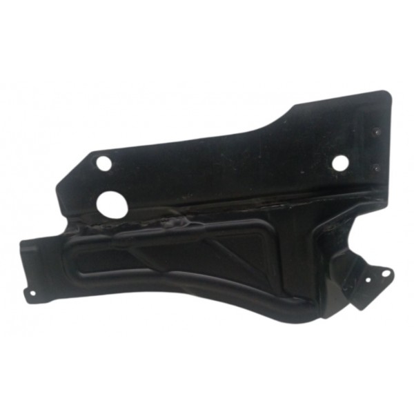 Protetor Direito Assoalho Bmw X1 S Drive 2.0 2015 Detalhe