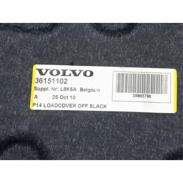 Tampão Bagagito Vovlo C30 T5 R Desing 2009 2010 Detalhe