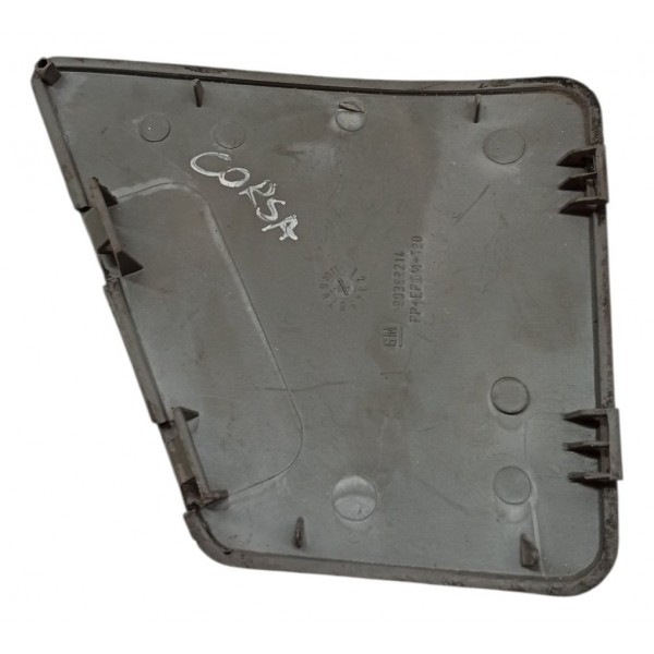 Moldura Suporte Direito Bagagito Chevrolet Corsa 2001 2002