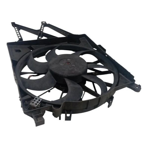 Ventoinha Eletroventilador Radiador Gm Astra 2001 Detalhe