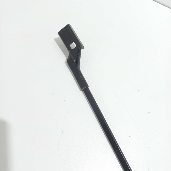 Braço Limpador Lado Direito Passageiro Gm Onix 2019 1.4