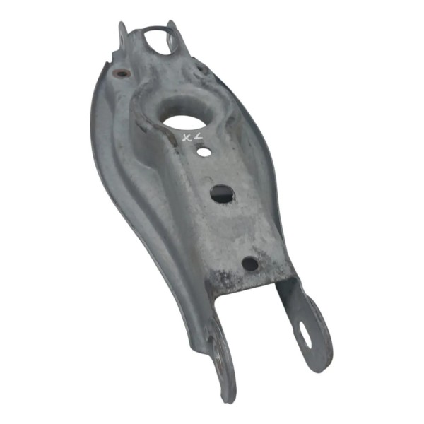 Braço Bandeja Traseira Esquerda Bmw X1 S Drive 2.0 2014 2015