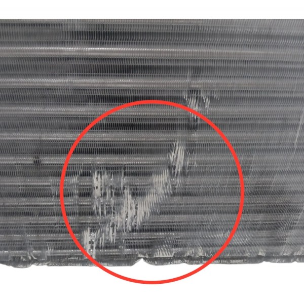 Radiador Agua Motor Chevrolet Corsa Sedan 1.0 2004 Detalhe