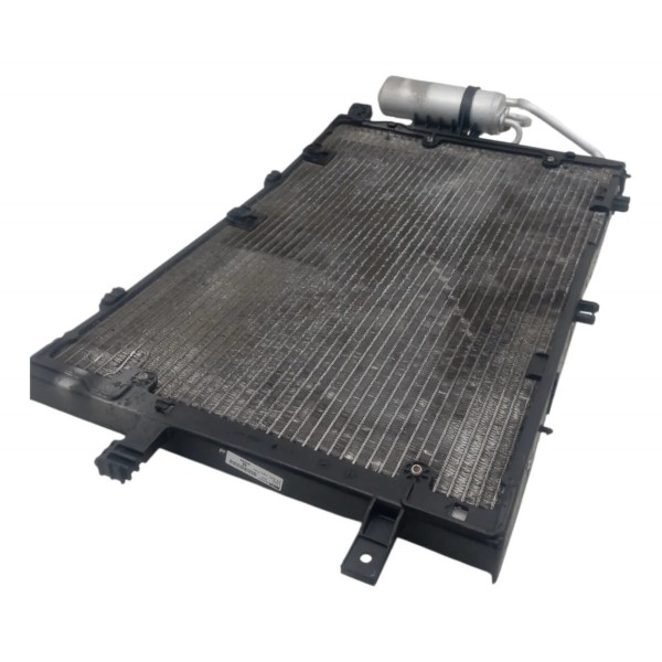 Condensador Ar Condicionado Gm Corsa 1.0 2004 Detalhe