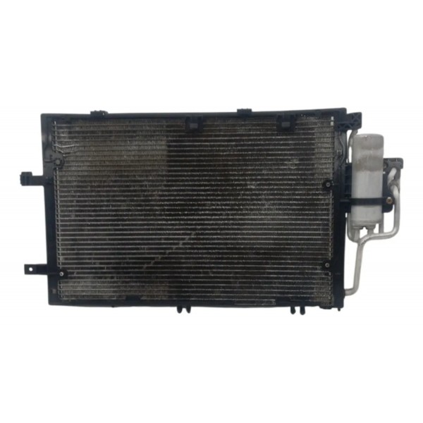 Condensador Ar Condicionado Gm Corsa 1.0 2004 Detalhe