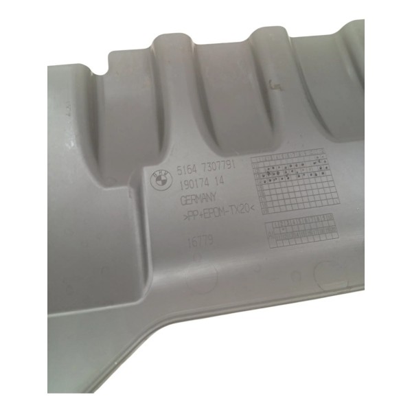 Moldura Defletor Parachoque Traseiro Bmw X1 S Drive 2015