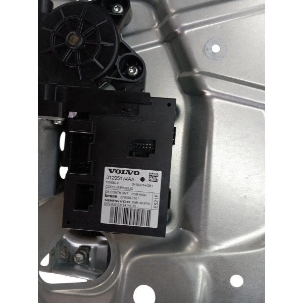 Maquina Vidro Dianteiro Diireito Volvo C30 2008 2009 2010