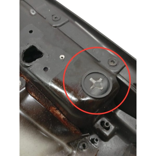 Forro Traseiro Esquerdo Volvo C30 T5 2009 2010 Detalhe