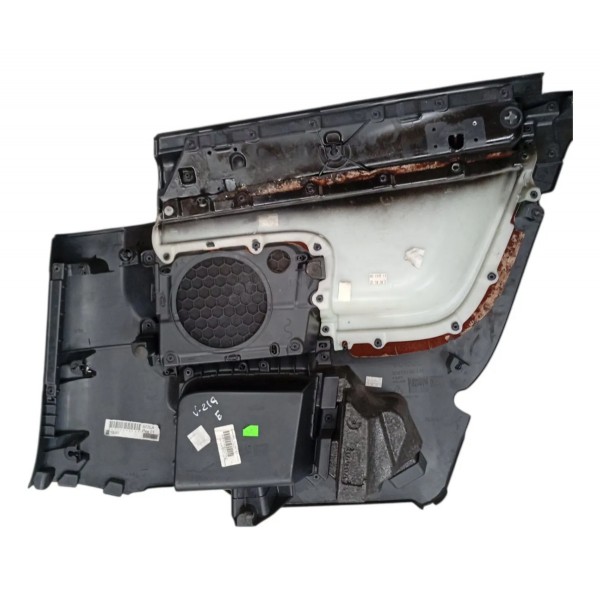 Forro Traseiro Esquerdo Volvo C30 T5 2009 2010 Detalhe