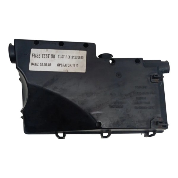 Tampa Base Caixa Fusivel Volvo C30 T5 2008 2009 2010 2011
