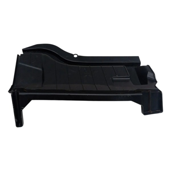 Acabamento Esquerdo Grade Churrasqueira Volvo C30 2009 2010