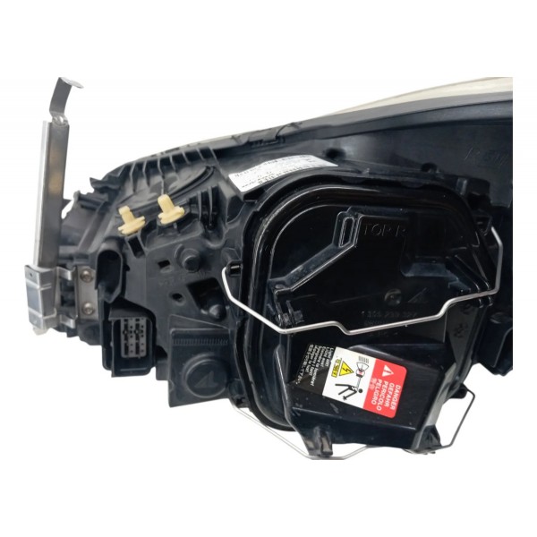 Farol Direito Volvo C30 T5 2.5 2008 2009 2010 Completo Direito/passageiro