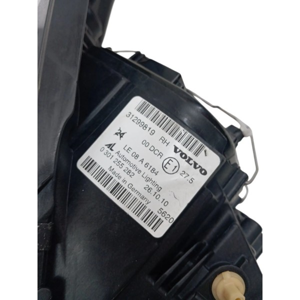 Farol Direito Volvo C30 T5 2.5 2008 2009 2010 Completo Direito/passageiro