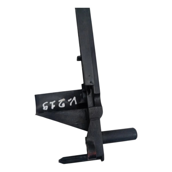 Suporte Travessa Radiador Volvo C30 2.5 2008 2009 2010 2011