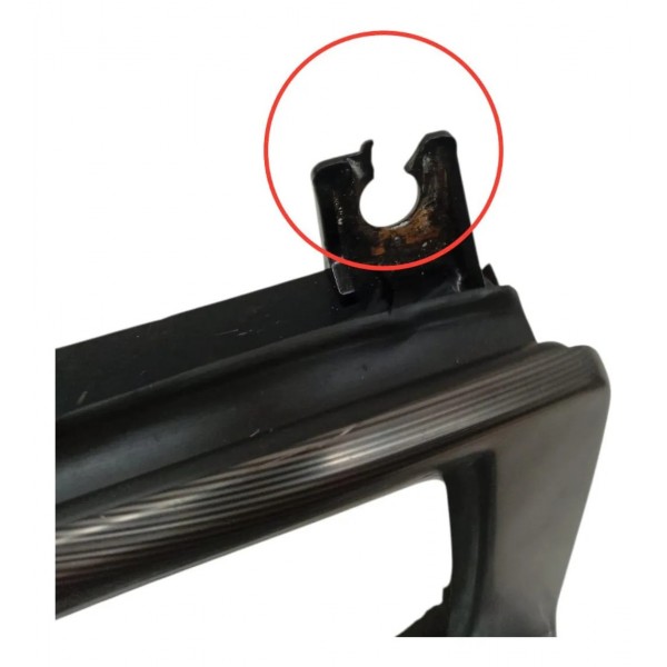 Moldura Comando Ar Multifunção Volvo C30 2.5 2010 Detalhe