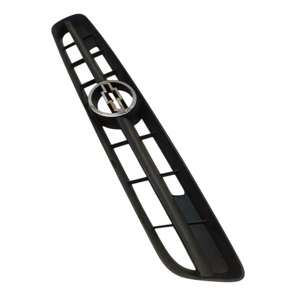 Grade Dianteira Radiador Chevrolet Corsa Sedan 1.0 2004 2005