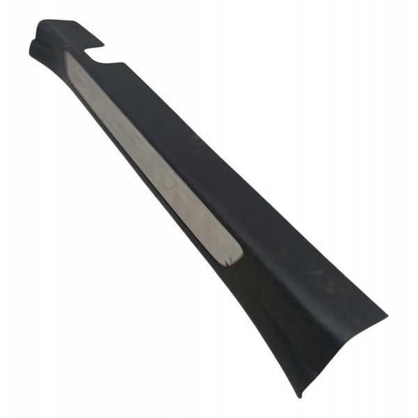 Soleira Porta Dianteira Direita Hyundai Azera 2011 Detalhe Prateado