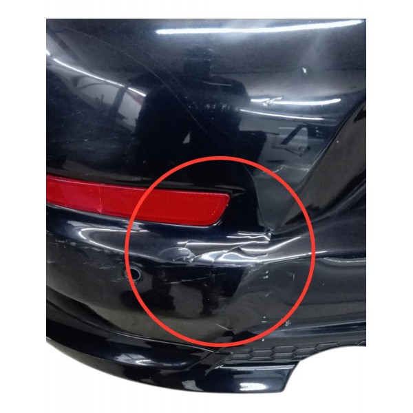 Parachoque Traseiro Volvo C30 2.5 T5 R Desing 2010 Detalhe