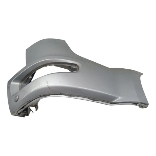 Ponteira Parachoque Traseiro Direito Mitsu Outlander Detalhe