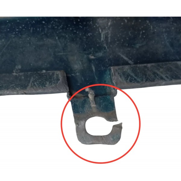 Parachoque Dianteiro Chevrolet Astra Hatch 1.8 2000 Detalhe Azul-escuro