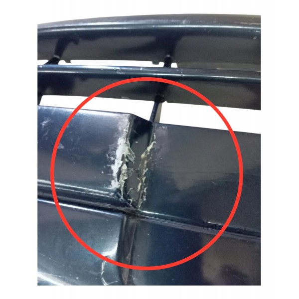 Parachoque Dianteiro Chevrolet Astra Hatch 1.8 2000 Detalhe Azul-escuro