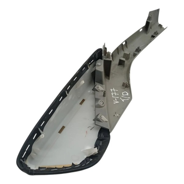 Moldura Forro Traseiro Direito Mits Outlander 2010 Detalhe