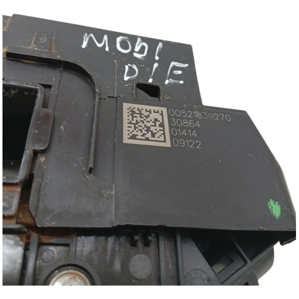 Fechadura Porta Dianteira Esquerda Fiat Mobi 1.0 2021 2022