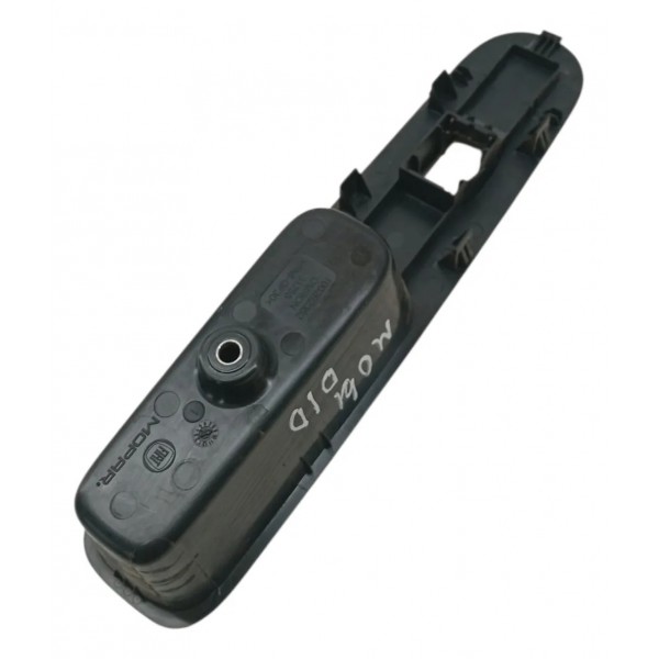 Moldura Dianteira Direita Botão Vidro Fiat Mobi 2022