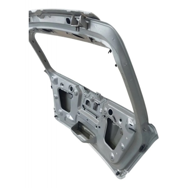 Tampa Traseira Chevrolet Captiva 2009 2010 Detalhe Cinza