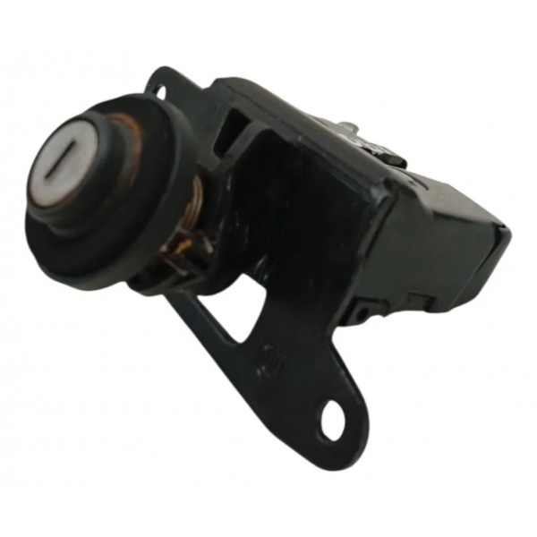 Fechadura Tampa Traseira Fiat Mobi 1.0 2020 2021 2022 2023