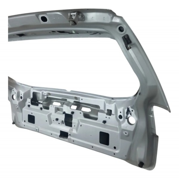 Tampa Traseira Mitsubishi Outlander 3.0 V6 2010 Detalhe Cinza