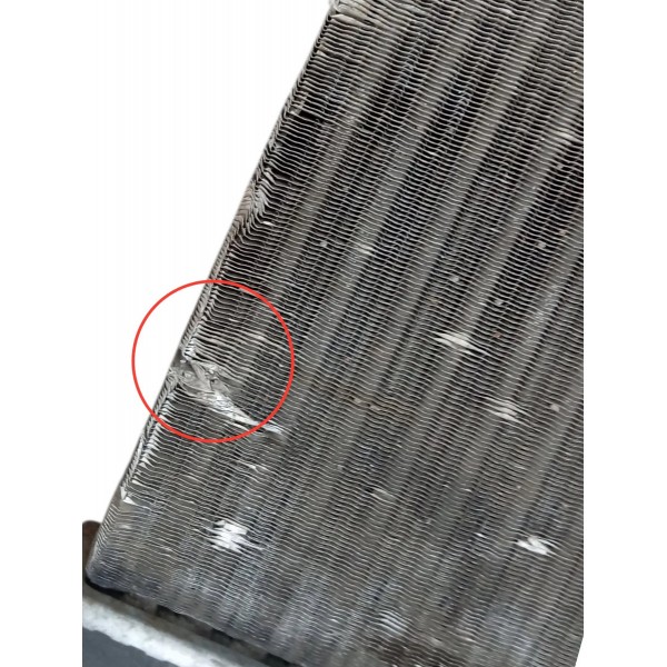 Radiador Agua Motor Renault Scenic 1.6 2003 2004 Detalhe