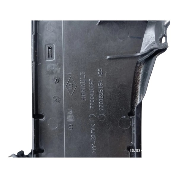 Acabamento Soleira Porta Malas Renault Clio 1.0 2005 2006 Preto