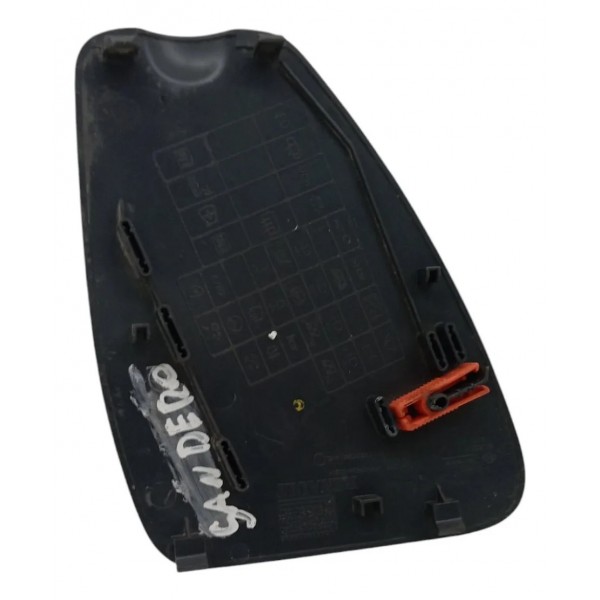 Tampa Moldura Caixa Fusivel Painel Renault Sandero 2012 2013