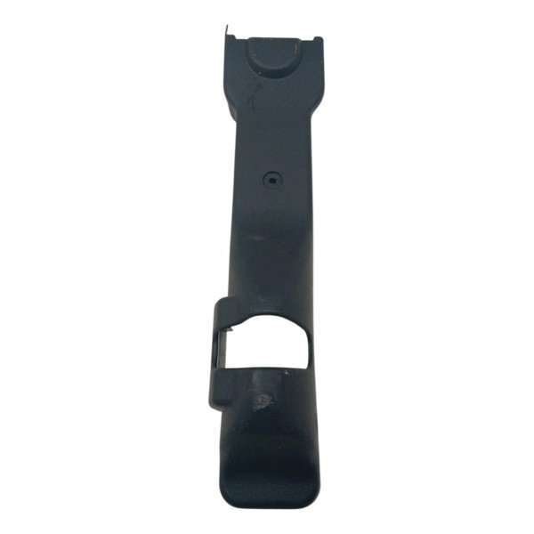 Acabamento Trava Banco Direito Mitsubishi Outlander 2010