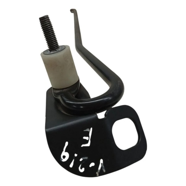 Suporte Guia Faixa Retenção Esquerdo Volvo C30 2009 2010