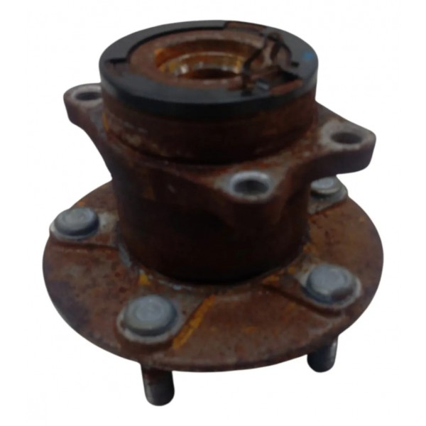 Cubo Roda Traseira Direita Mitsubishi Outlander 2010