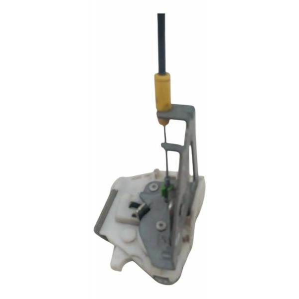 Fechadura Direita Tampa Inferior Mitsubishi Outlander 2010